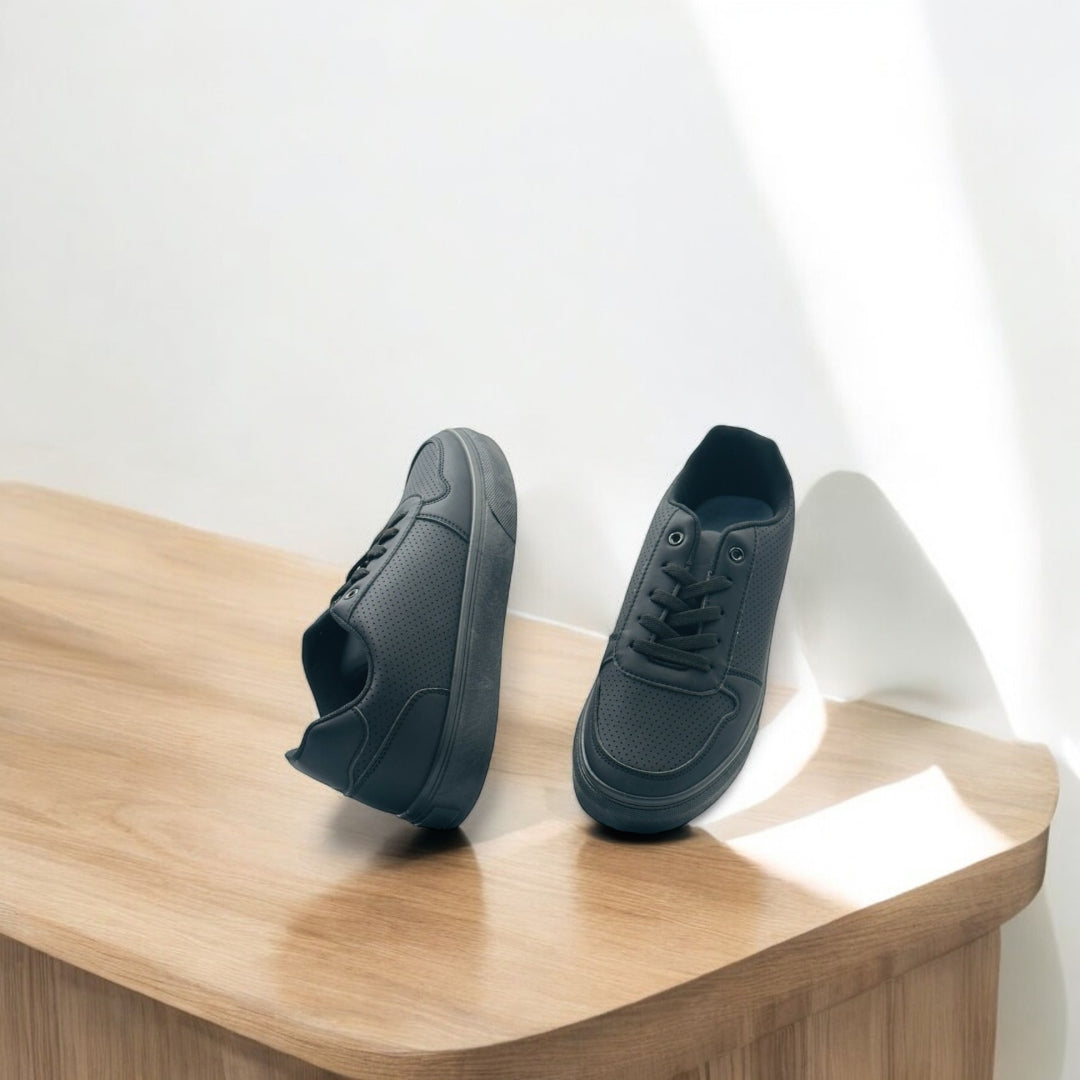 StyleEase Men's sneakers Black
